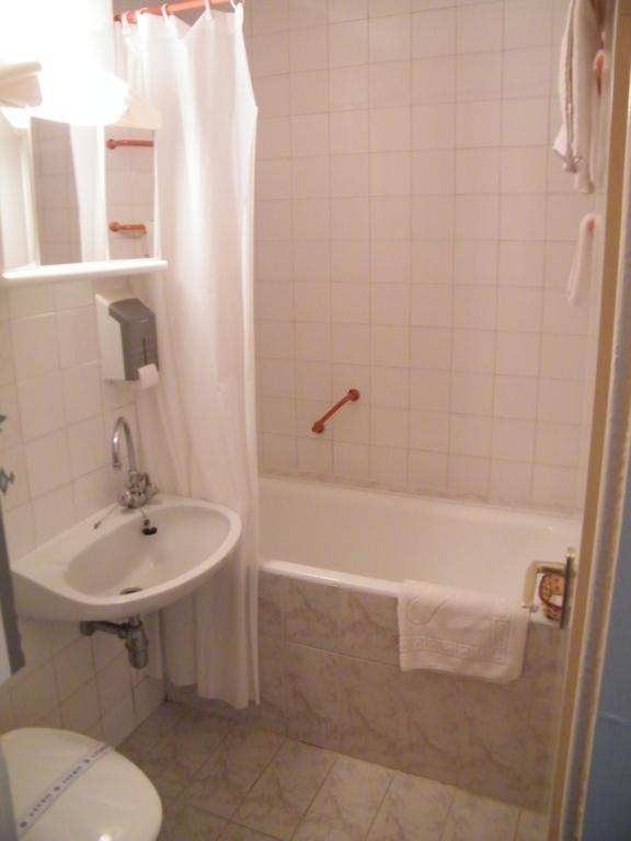 Hotel Magistern Siófok Rom bilde