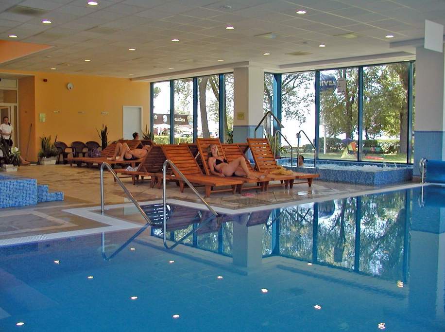 Hotel Magistern Siófok Eksteriør bilde